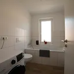 Lejlighed Schoene Grosse 79m2 Und 2 Baeder, Zentrumnah, 2og