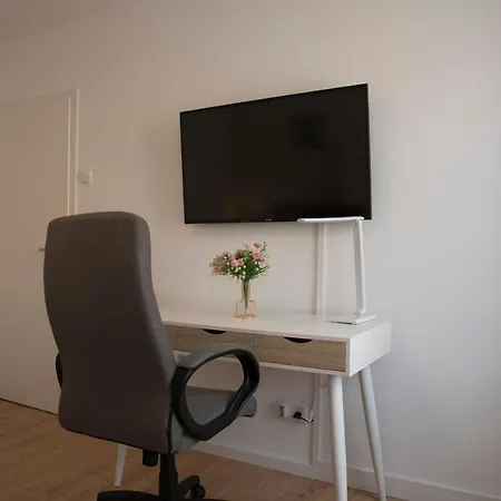 Schoene Grosse 79m2 Und 2 Baeder, Zentrumnah, 2og Apartmán Erfurt