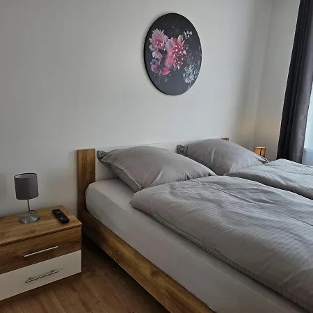 Schoene Grosse 79m2 Und 2 Baeder, Zentrumnah, 2og Apartmán Erfurt