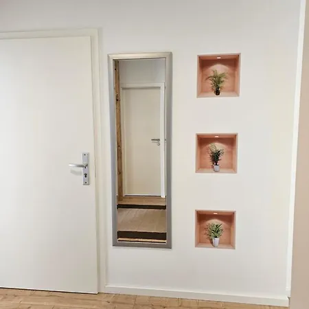 Schoene Grosse 79m2 Und 2 Baeder, Zentrumnah, 2og Erfurt