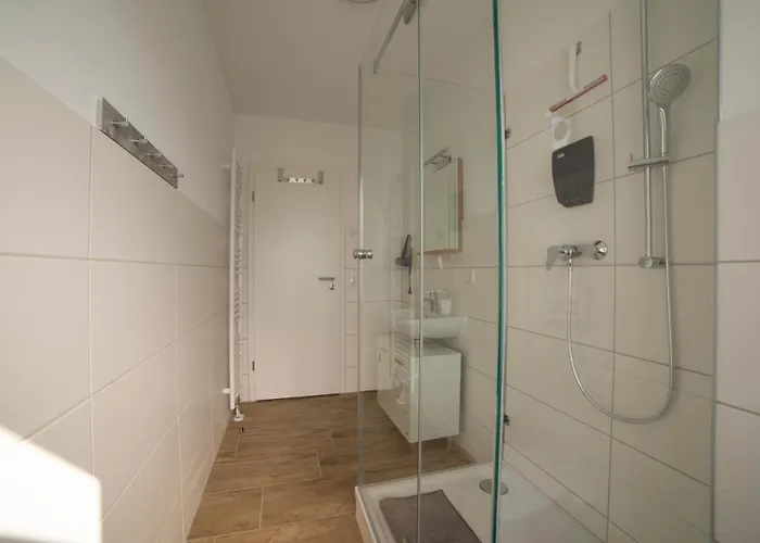 Schoene Grosse 79m2 Und 2 Baeder, Zentrumnah, 2og Appartement