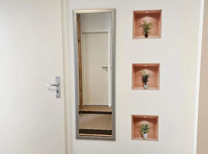 Schoene Grosse 79m2 Und 2 Baeder, Zentrumnah, 2og Erfurt